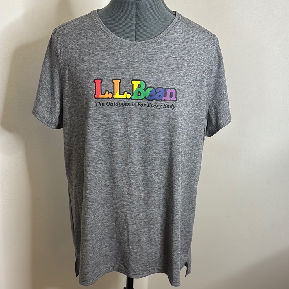 L.L. Bean Heather Gray Short Sleeve Tee with Rainbow Logo